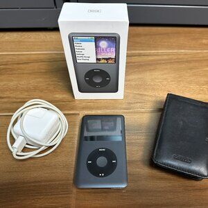 Apple iPod Classic 7th Generation 160GB (MC297ll/a) In Great Shape!!